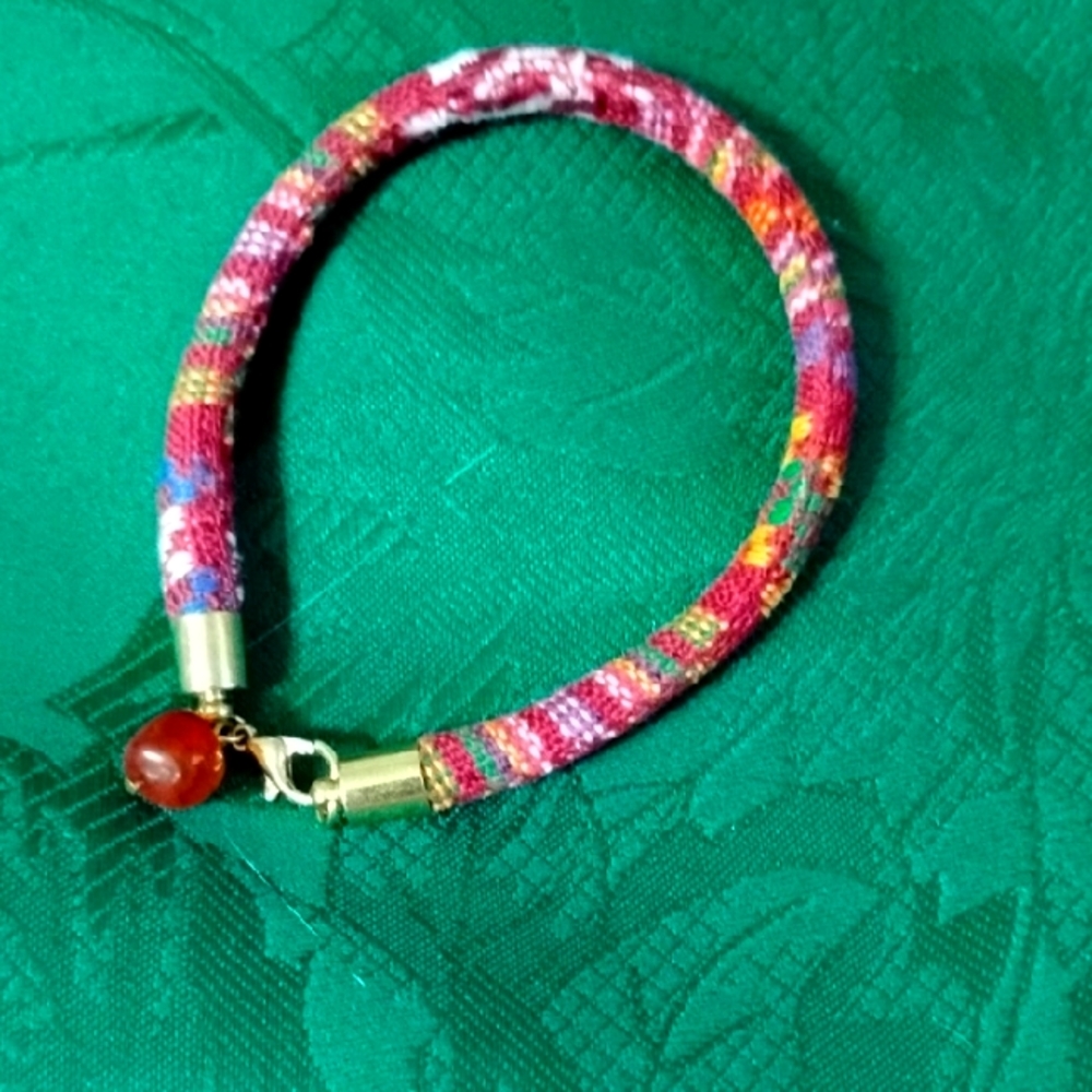 🩷HAND CRAFTED COLORFUL BRACELET🩷